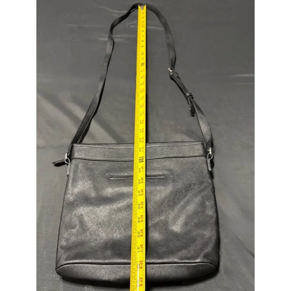 Vera Bradley Black Faux Leather Flap Crossbody Bag Adjustable Strap Travel